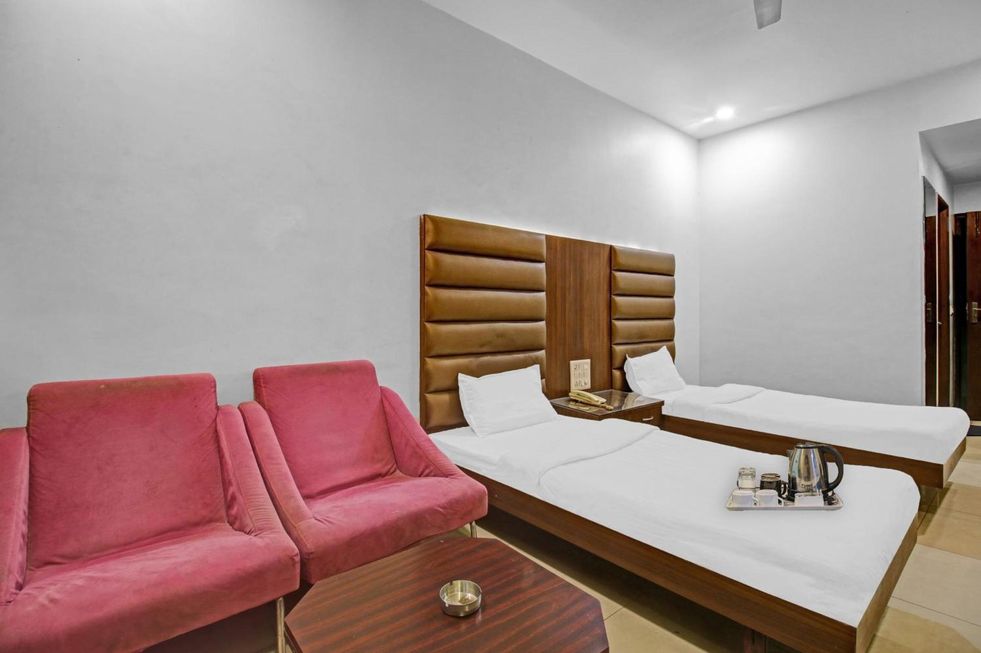 Collection O Surya Hotel Bhopal Exterior photo