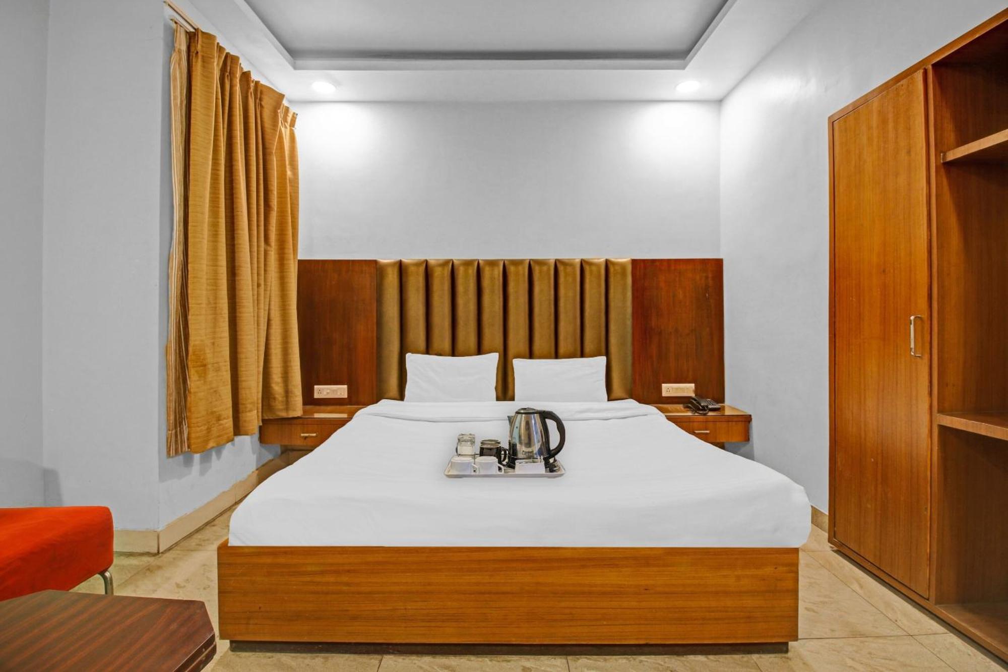 Collection O Surya Hotel Bhopal Exterior photo